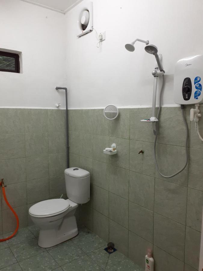 Homestay Idaman B B With 2 Room Aircond 2 Quen Bed And Not Sharing Room -Privacy Куала Теренгану Екстериор снимка