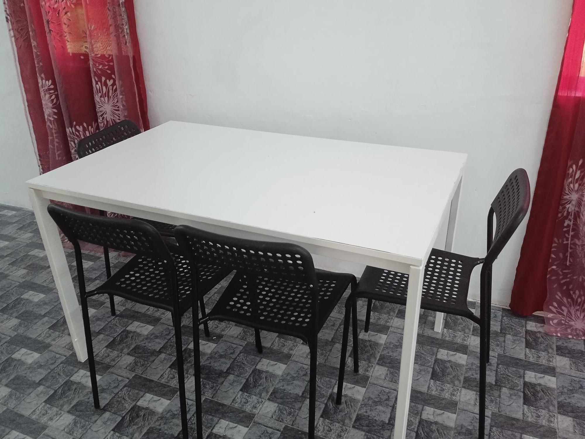 Homestay Idaman B B With 2 Room Aircond 2 Quen Bed And Not Sharing Room -Privacy Куала Теренгану Екстериор снимка