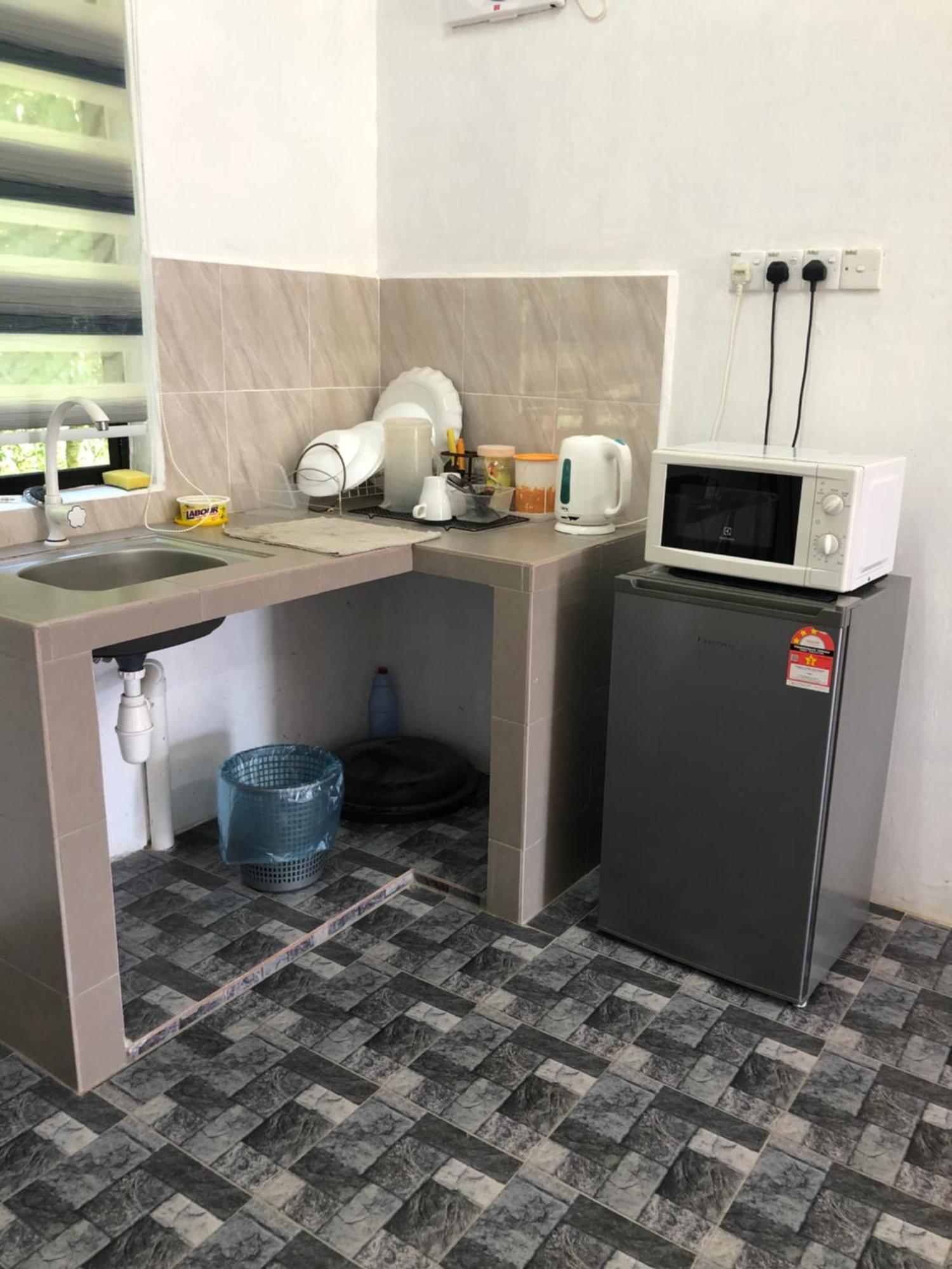 Homestay Idaman B B With 2 Room Aircond 2 Quen Bed And Not Sharing Room -Privacy Куала Теренгану Екстериор снимка